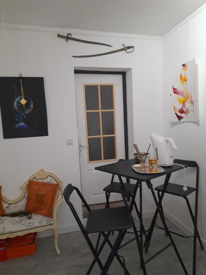 La Chambre De Garance Et Ses Couleurs D'Art Saint-Pol-de-Léon Exterior foto
